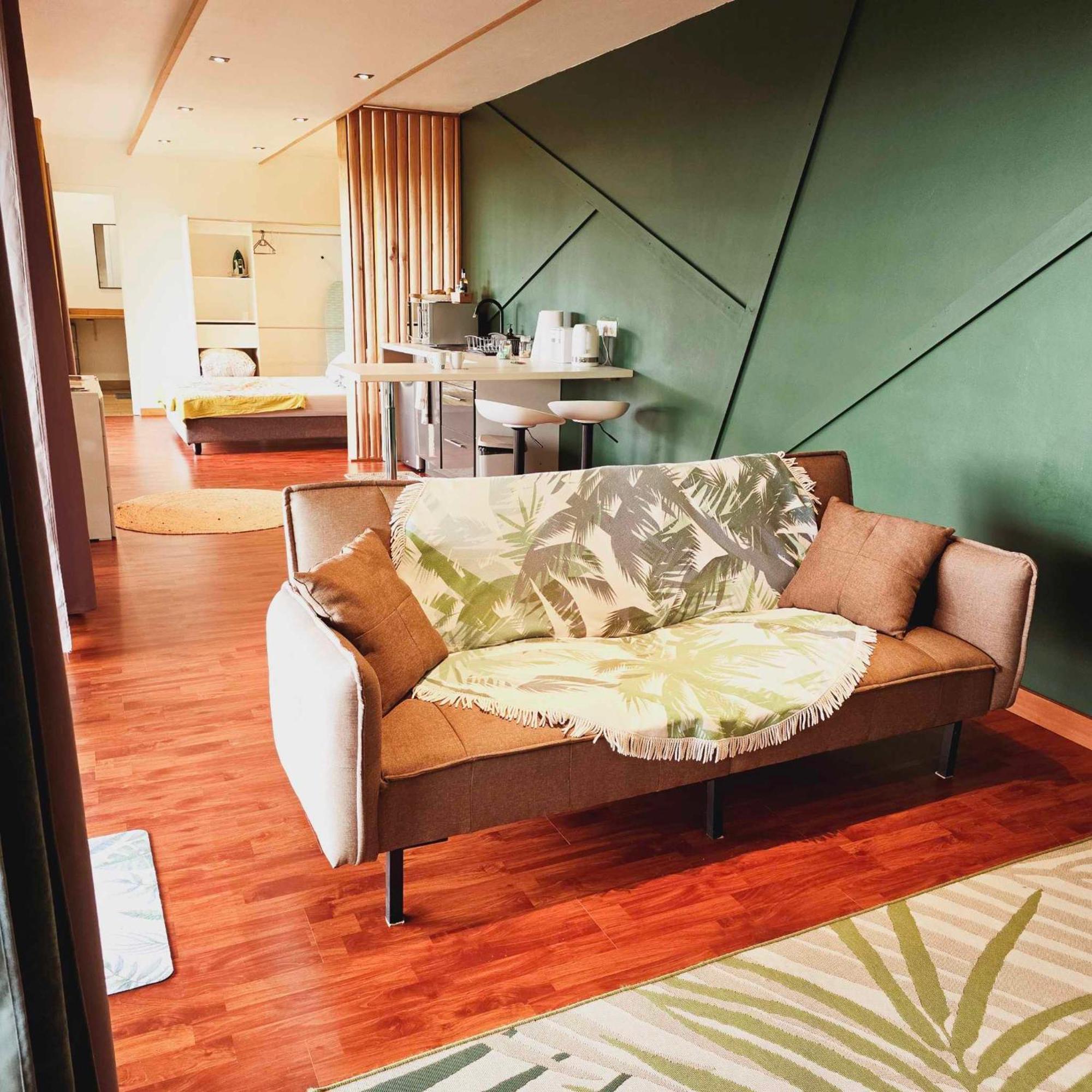 Fare Toahana, Accommodation With A Ocean View Faaa Eksteriør billede